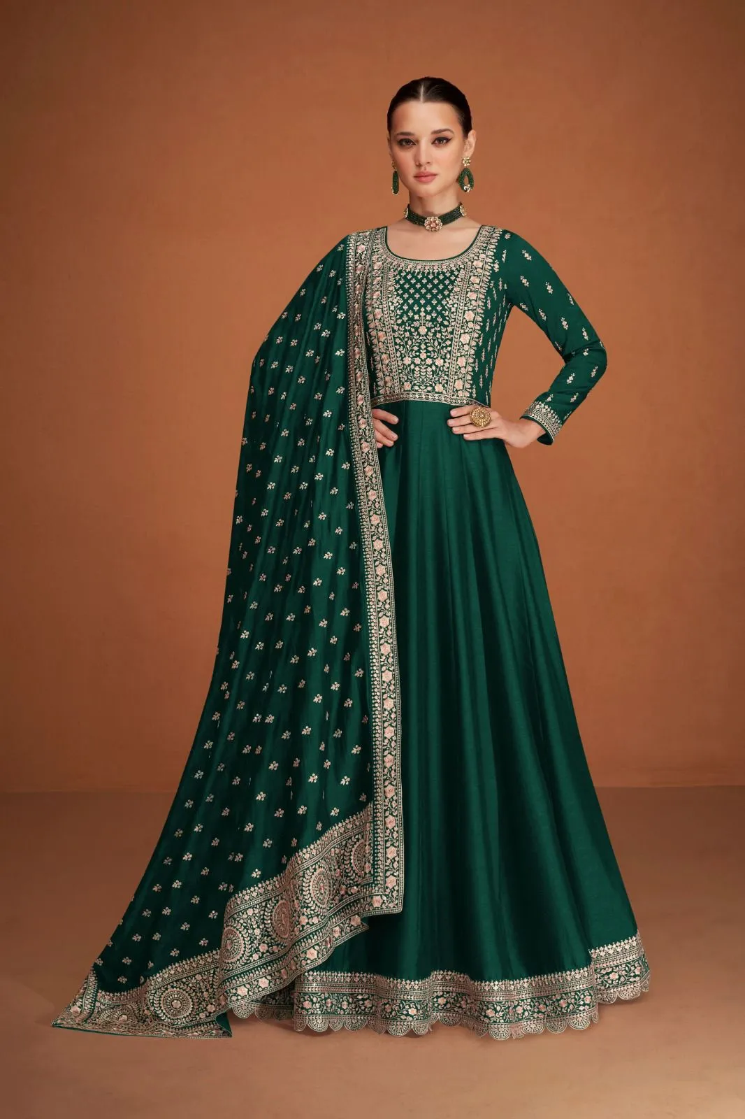 AASHIRWAD VEERA 9577 SERIES DESIGNER SUIT