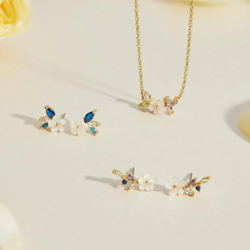 Crystal White Blossom Necklace