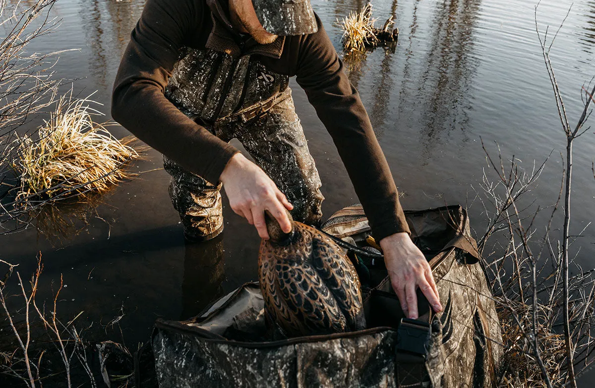 Deluxe 12 Slot Duck Decoy Bag - First Lite Cache™