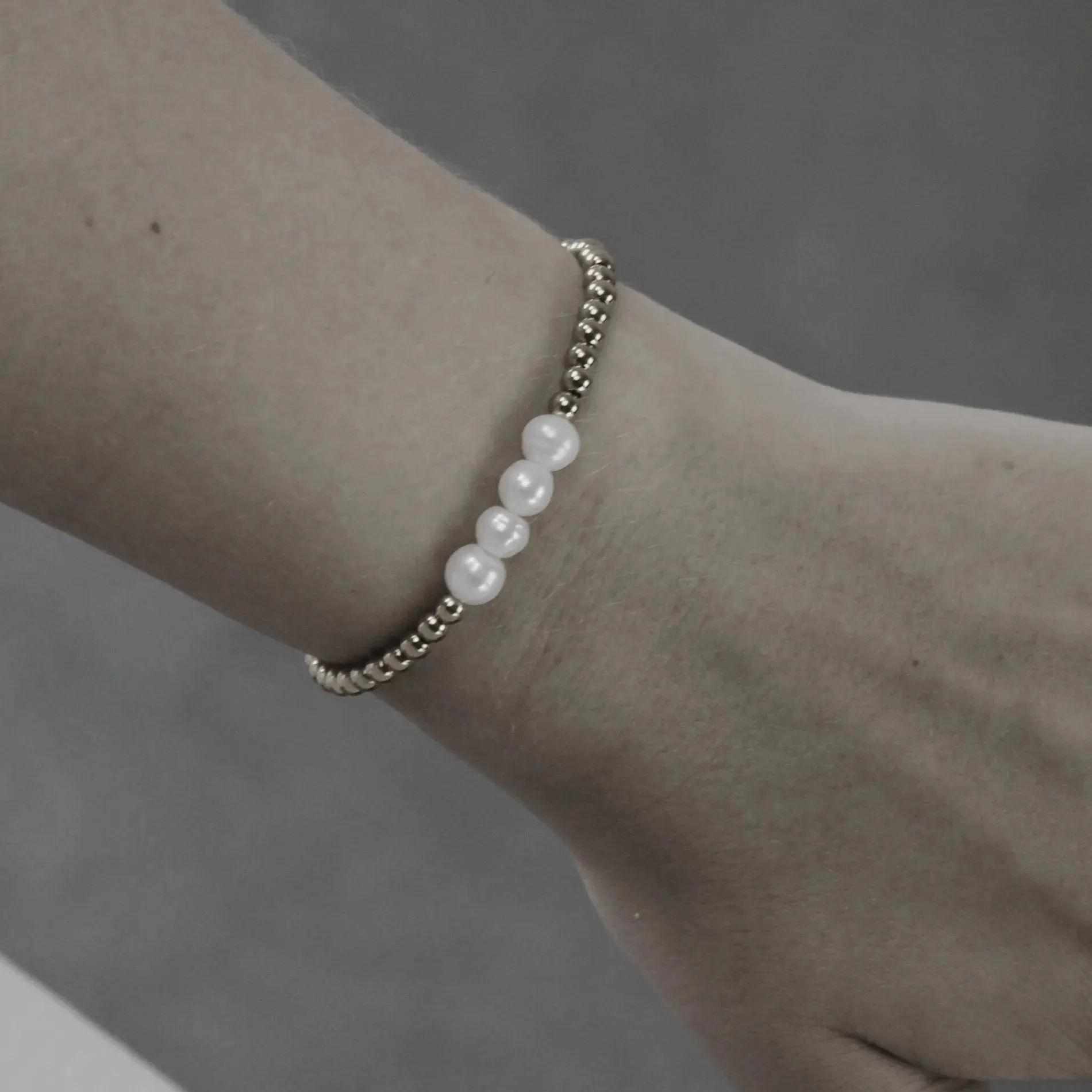 Joy Waterproof Elastic Pearl & Ball Bracelet 18K Gold Plating