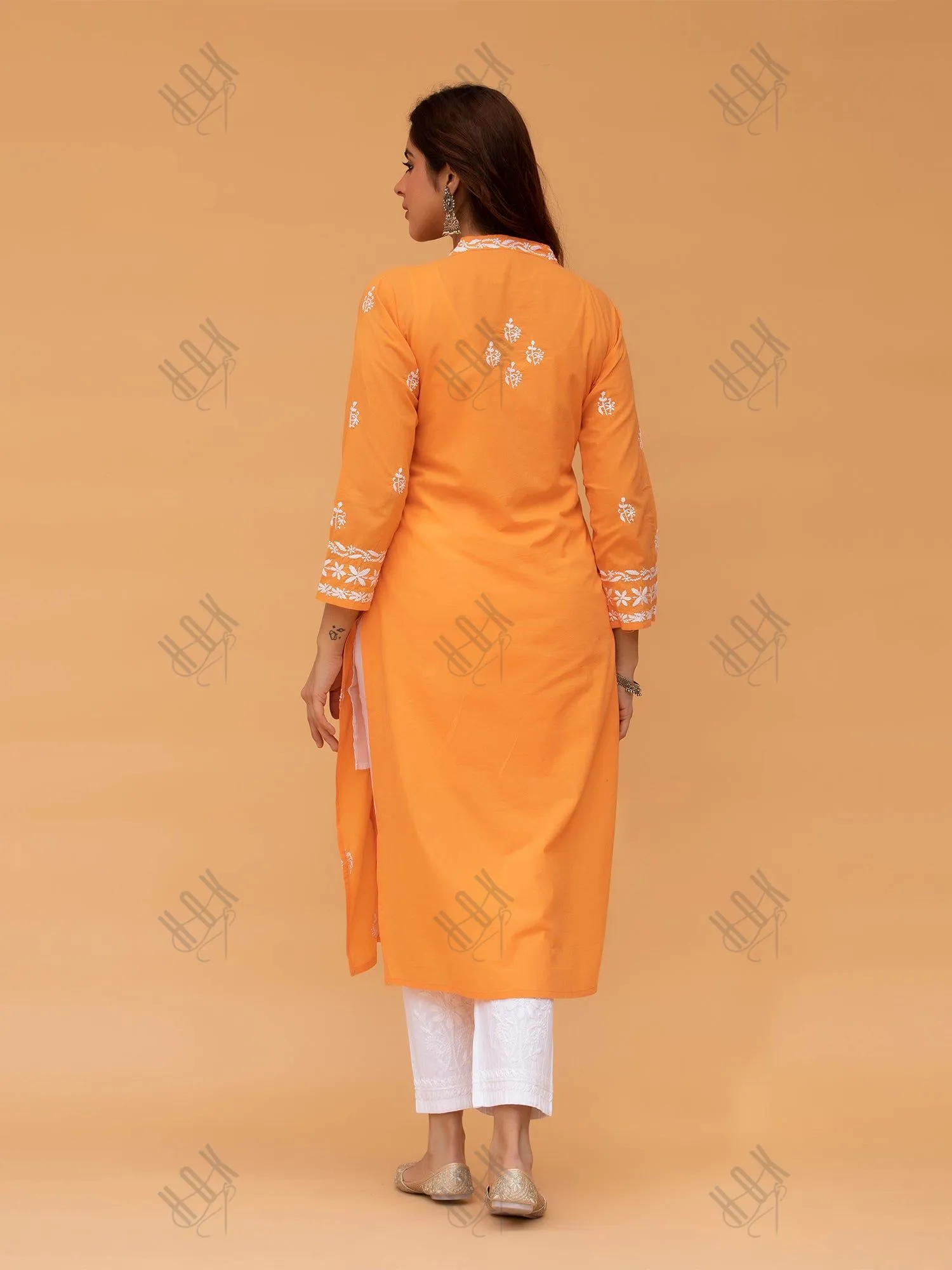Saba Chikankari kurta in cotton - Orange
