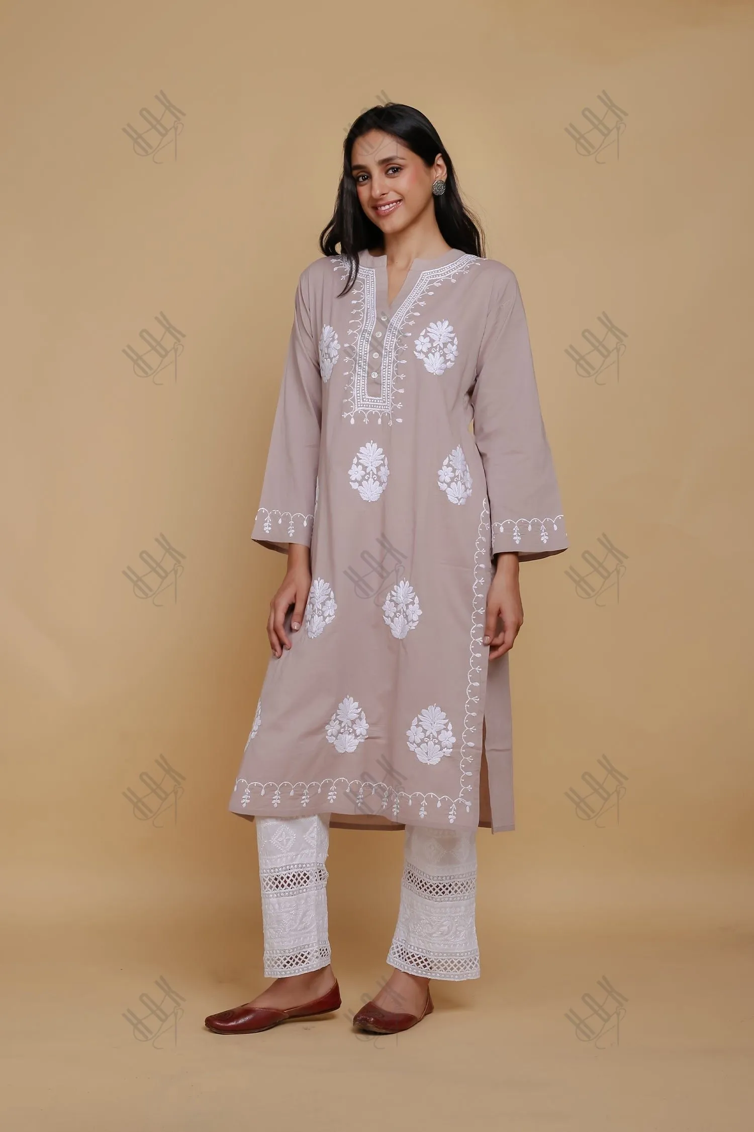 Saba Chikankari Long Kurta In Cotton - Lilac
