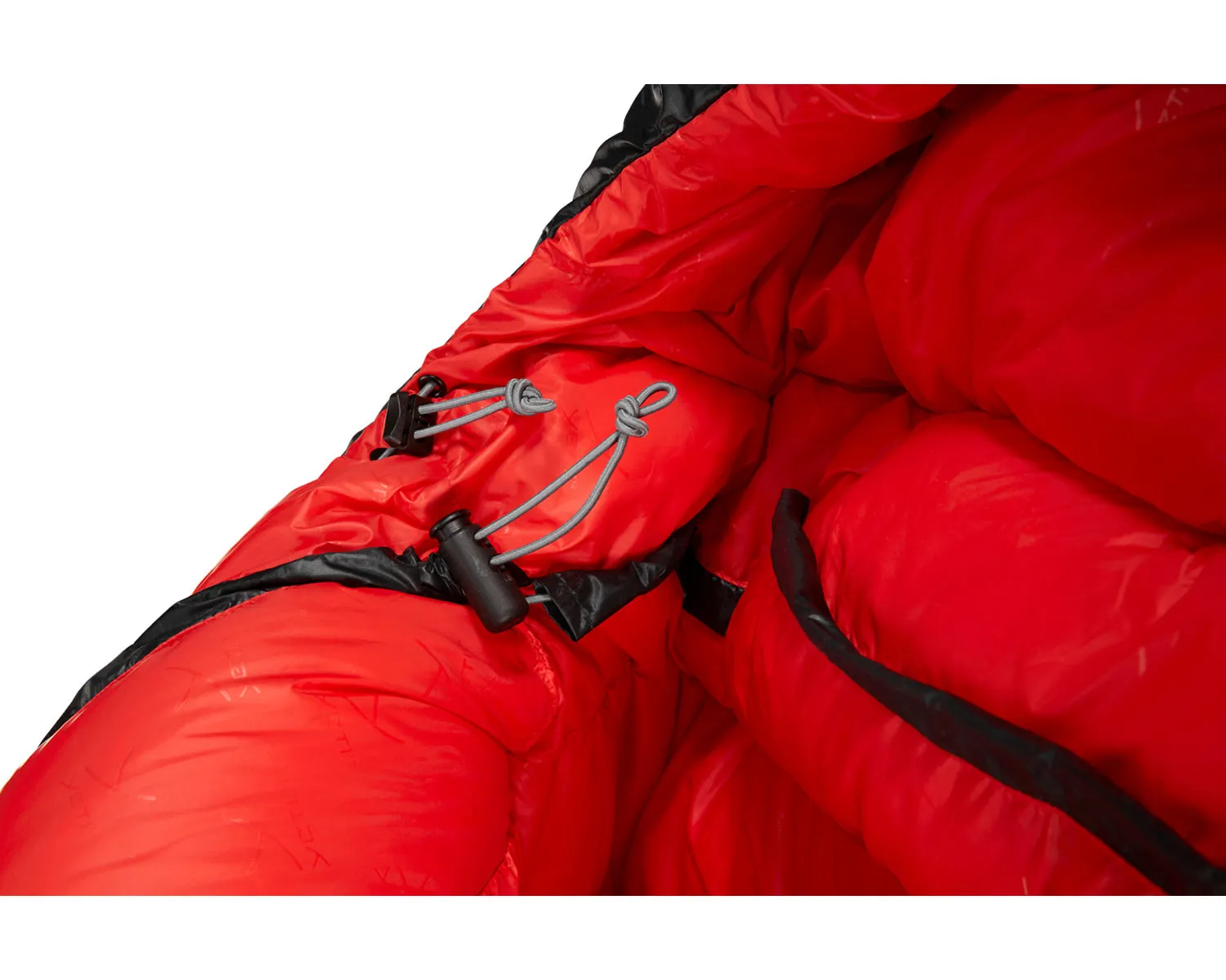 VIB 600 (LEFT ZIP) - Black/Fiery Red